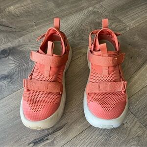 Teva Womens Outflow Universal Textural Sandal